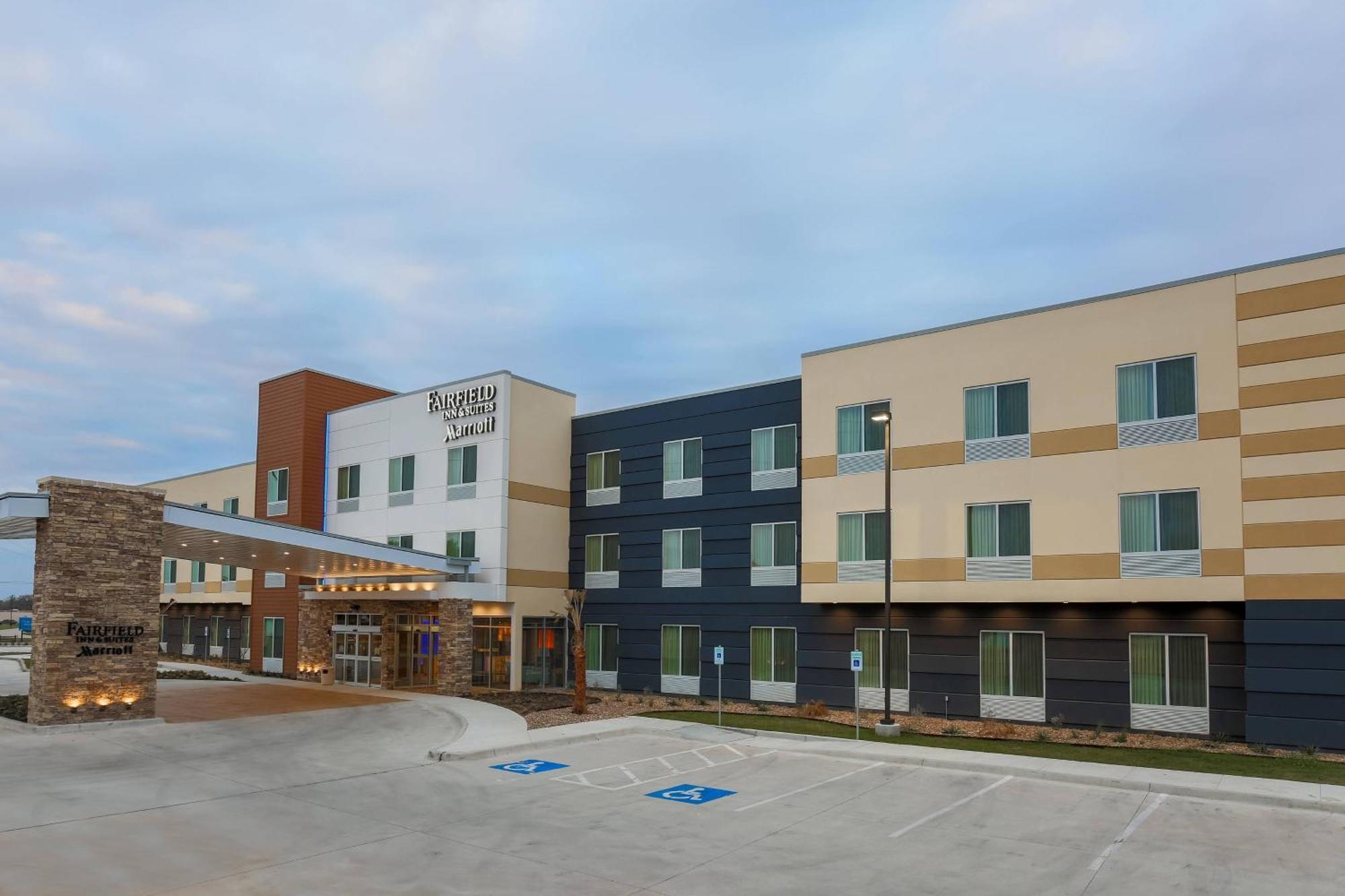 Fairfield Inn & Suites By Marriott Cuero المظهر الخارجي الصورة
