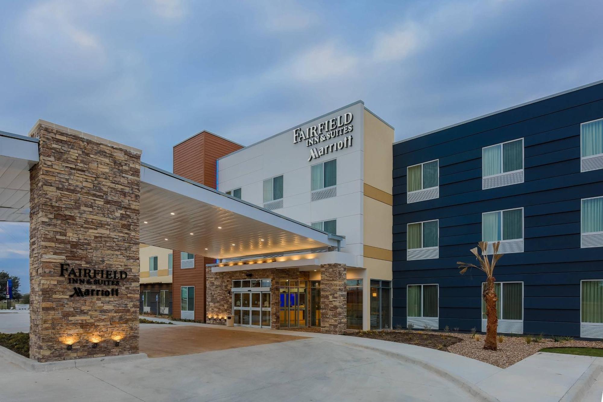 Fairfield Inn & Suites By Marriott Cuero المظهر الخارجي الصورة
